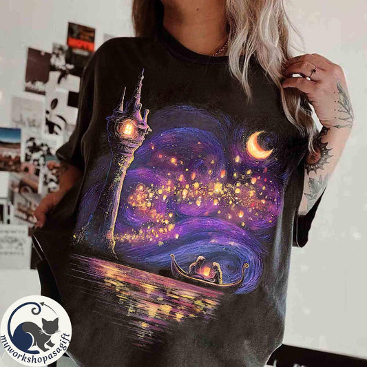 Comfort colors Rapunzel Princess and Flynn Rider Release Lan — Gildan Hoodie