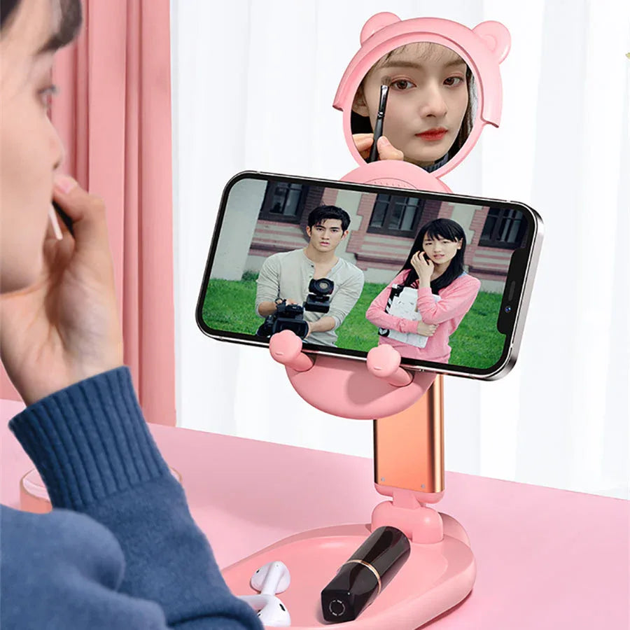 Close-up view of phone holder’s aluminum alloy adjustable hinge mechanism.