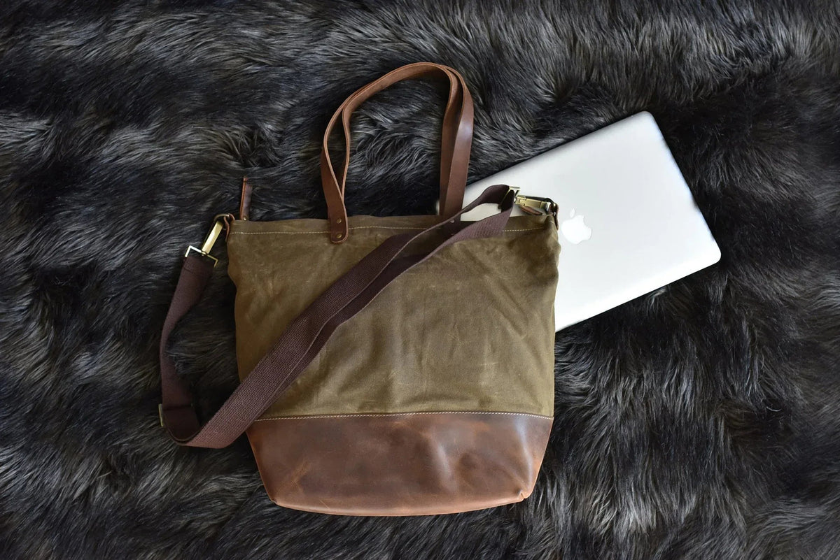 Boyfriend Tote Canvas - Snagva