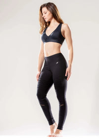 Athletique Low-Waisted Ribbed Leggings with Hidden Pocket and Mesh Pan - Snagva