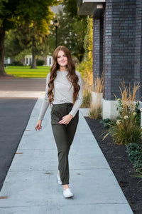 DT Magic Mid-weight Joggers in Moss Green - Snagva