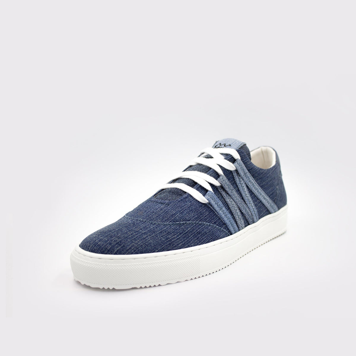 Snagva Blue Phoenix Sneaker – three-quarter angle view