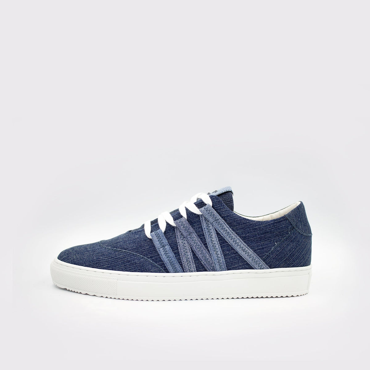 Snagva Blue Phoenix Sneaker – vegan blue denim sneaker side view