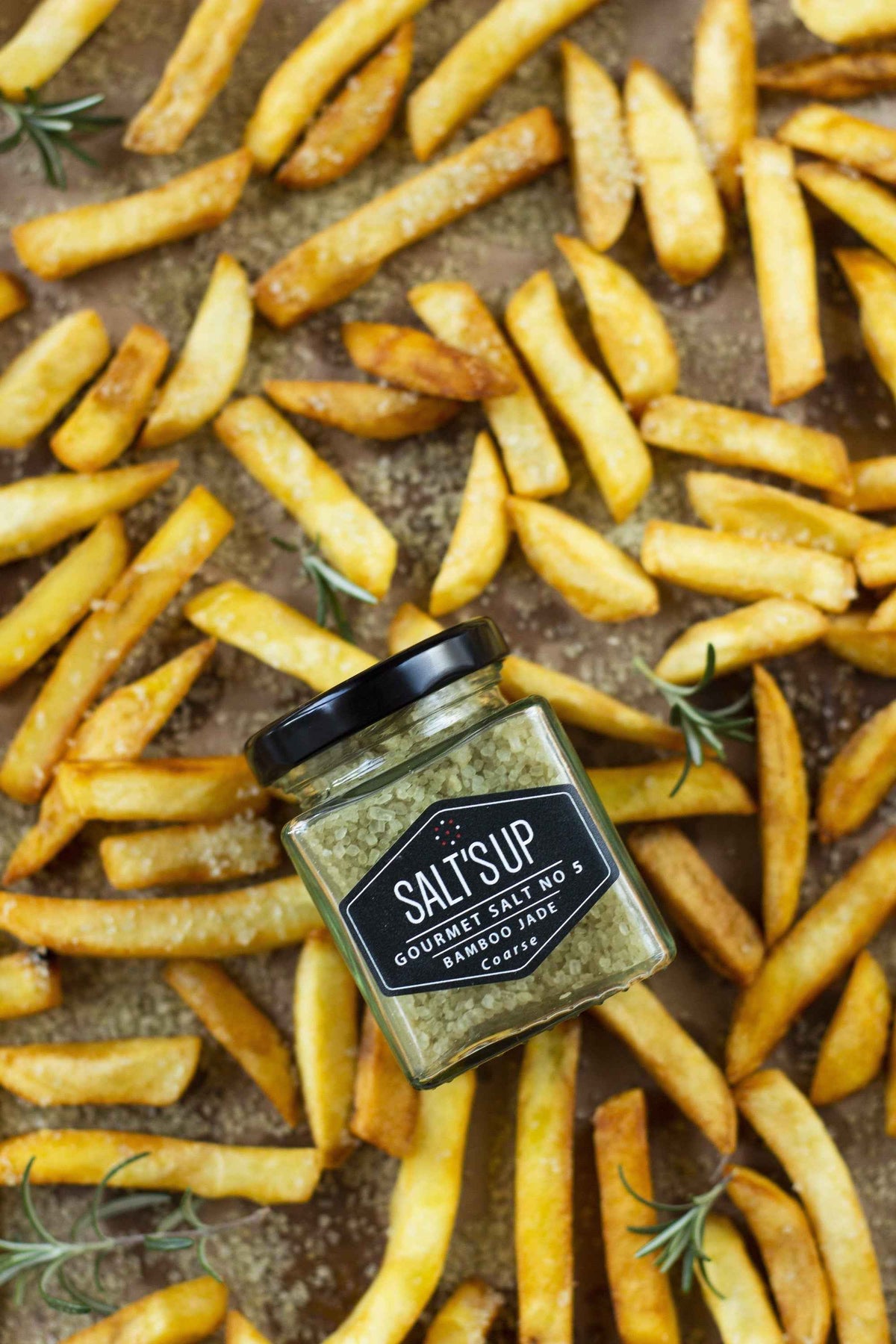 GIFT BOX OF 5 GOURMET SALTS, SALT PLATE AND SALT CANDLE