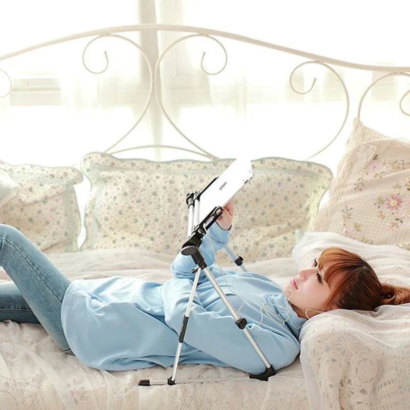 Close-up of adjustable joints on the bed holder allowing rotation and secure locking
