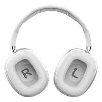 Diagram showing Bluetooth V5.0 and in-ear detect functions of wireless sports headphones.