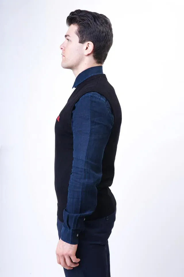 Wakerlook Sleeveless Black Sweater - Snagva