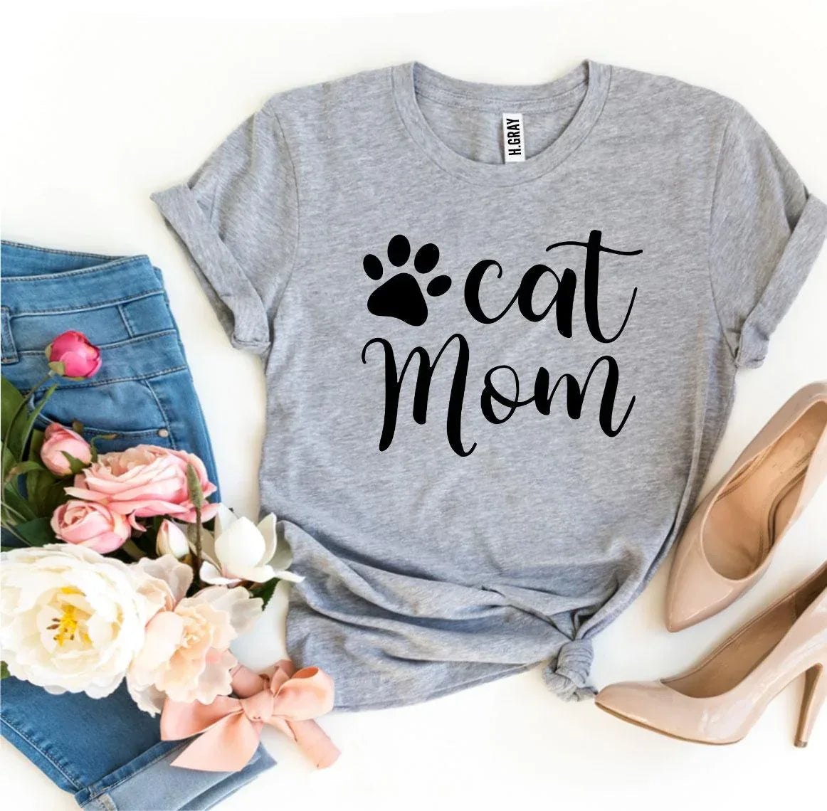 Cat Mom T-shirt - Snagva