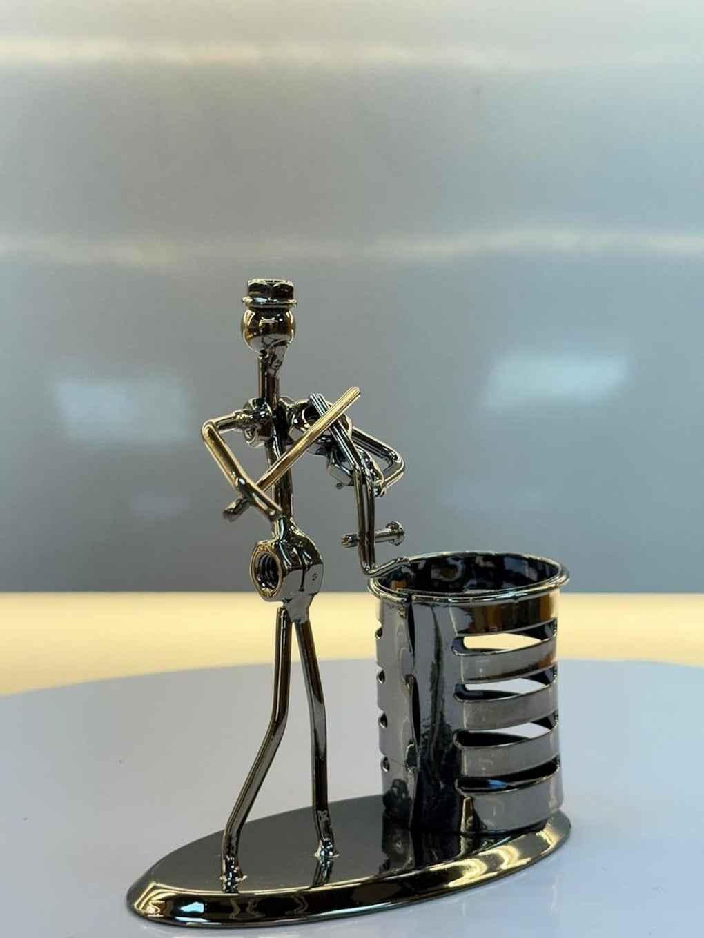 Violin Musician Metal Pen Stand Desk Decor