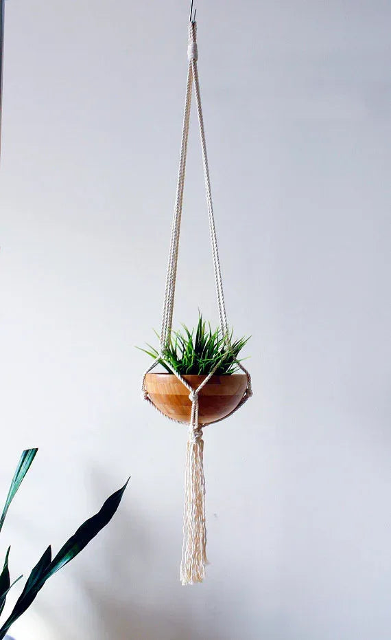 Macrame Plant Hanger - Snagva