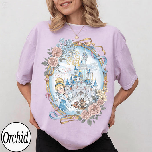 Cinderella Watercolor Castle — Gildan Sweatshirt