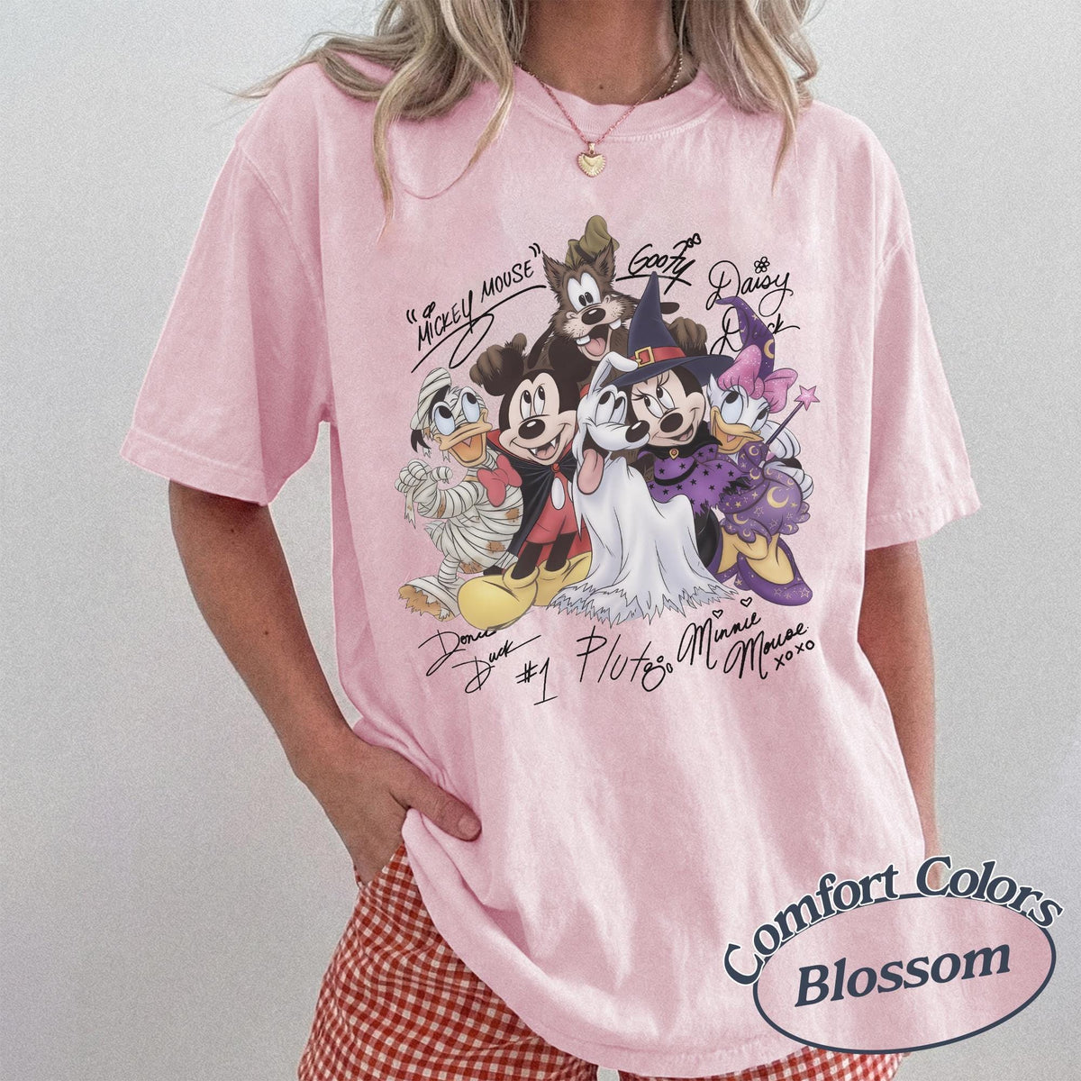 Comfort Colors Mickey & Friends Signature Halloween — Gildan Sweatshirt fan art by Snagva (5)
