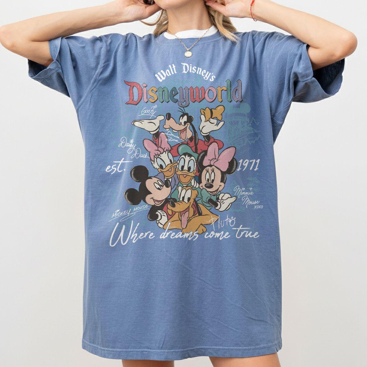 Retro Disneyworld Est 1971 Mickey Minnie Group — Gildan Hoodie fan art by Snagva (2)