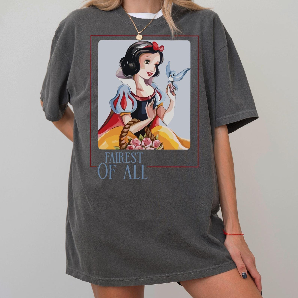 Retro Disney Princess Snow White — Gildan Hoodie fan art by Snagva (2)
