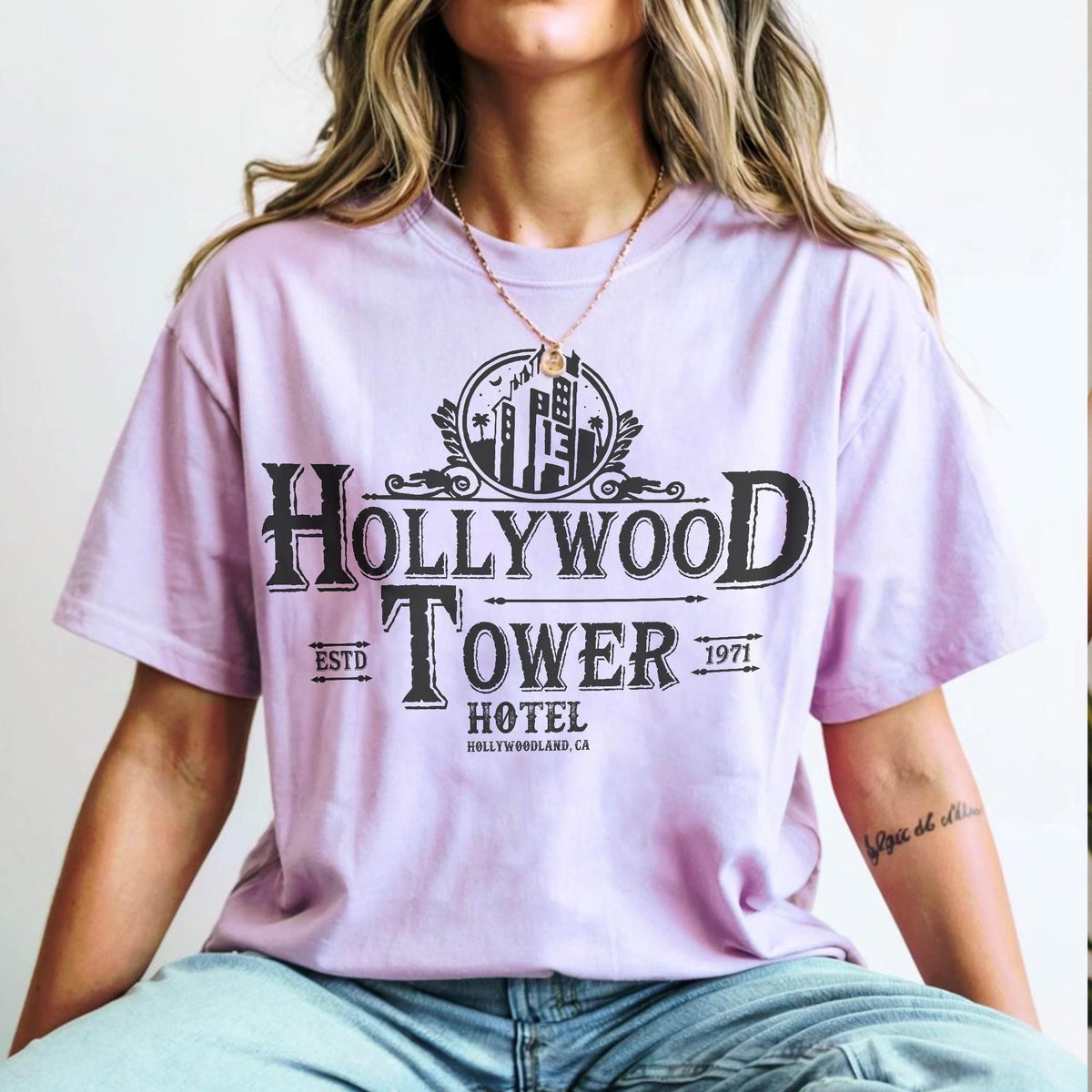 Retro Hollywood Tower Hotel — Gildan Sweatshirt fan art by Snagva (3)