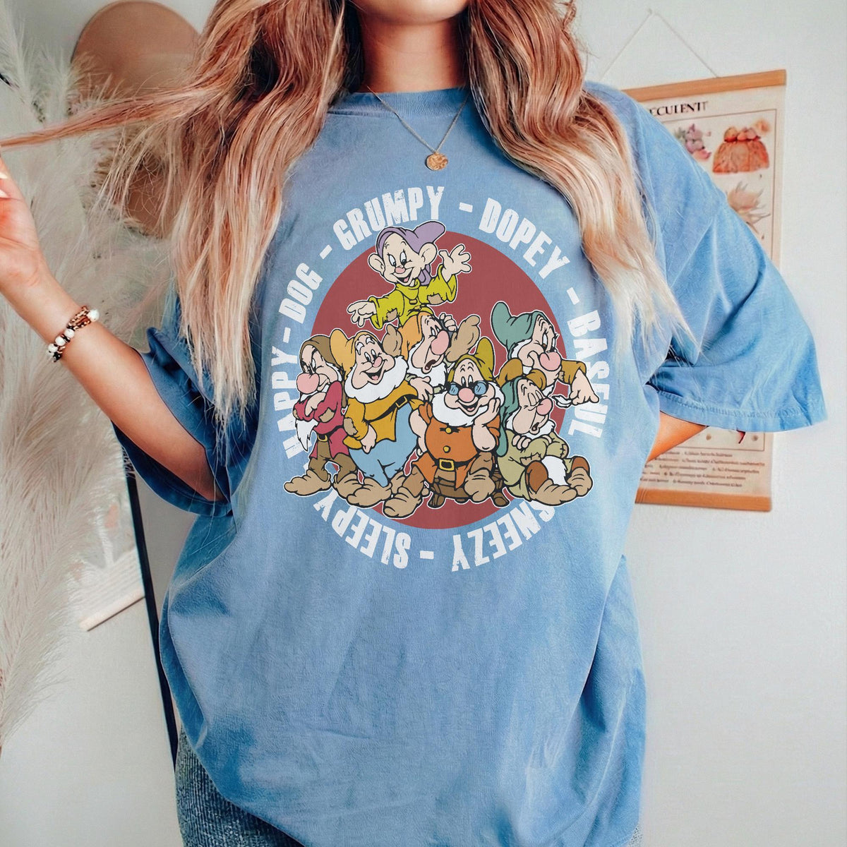 Retro 90s Retro Disney Snow White and the Seven Dwarfs — Comfort Colors Tee fan art by Snagva (4)