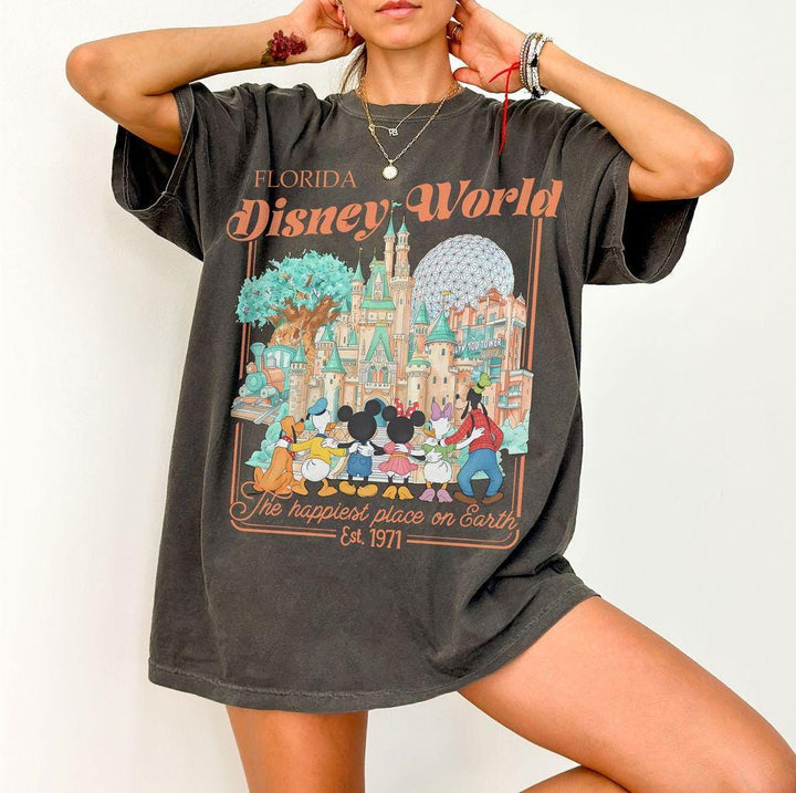 Retro Disneyworld Mickey Friends Comfort Colors — Bella+Canvas Tee fan art by Snagva