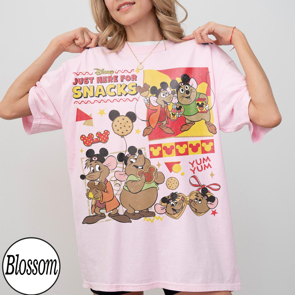 Retro Cinderella Jaq Gus Snack — Gildan Hoodie fan art by Snagva