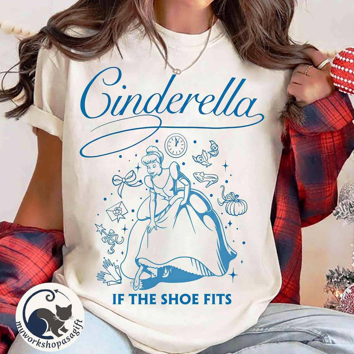 Retro Cinderella Princess — Gildan Hoodie fan art by Snagva