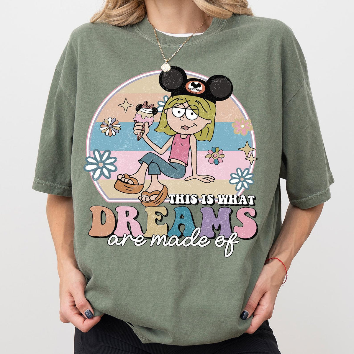 Comfort Colors® Lizzie McGuire Disney — Gildan Hoodie fan art by Snagva (2)
