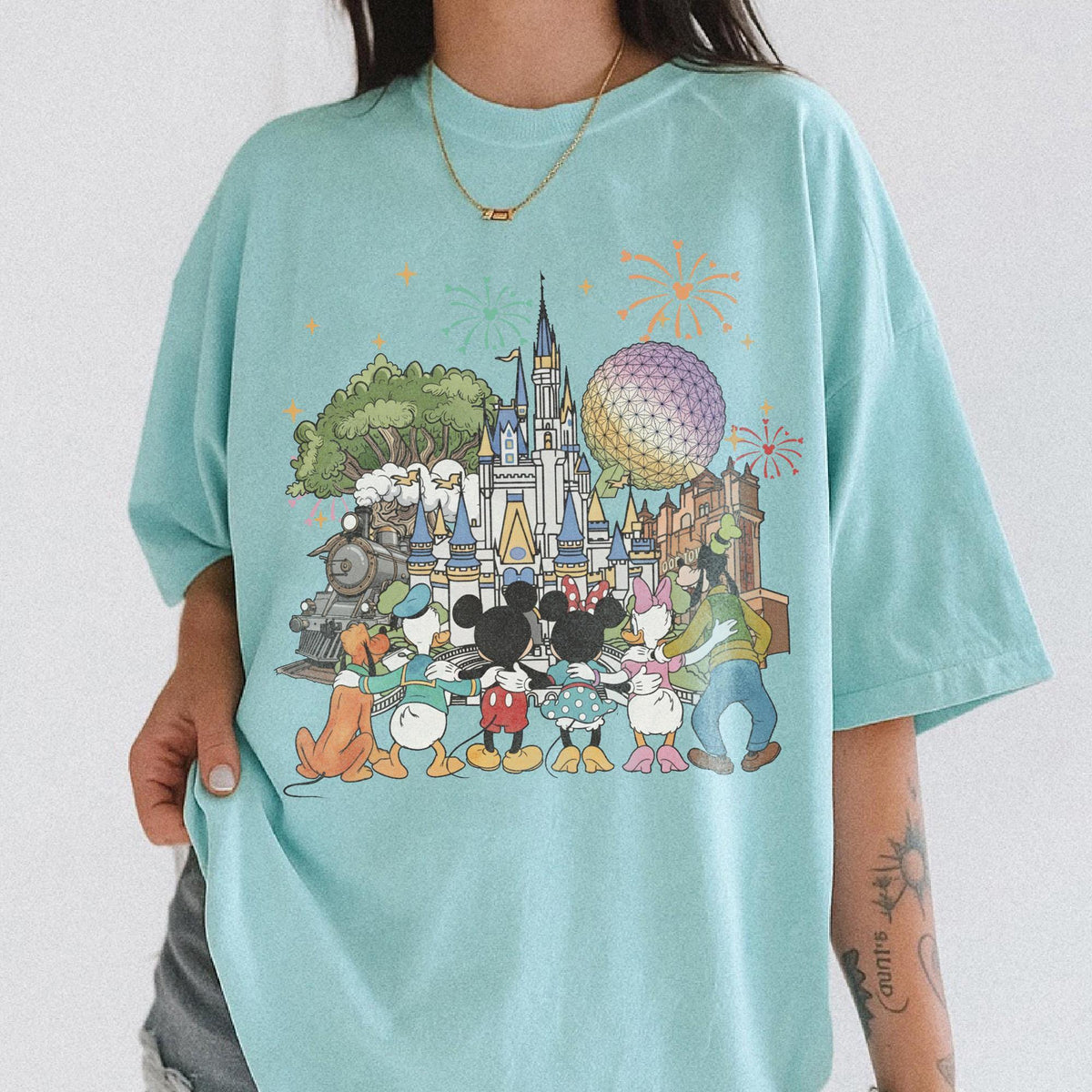 Retro Mickey Disneyworld Comfort Colors — Gildan Sweatshirt fan art by Snagva (6)