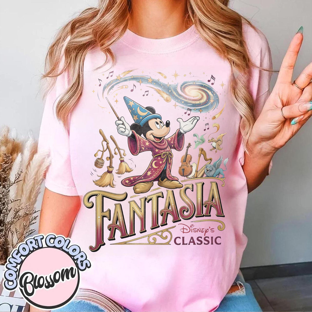 Retro Classic Fantasmic Sorcerer Mickey Comfort Colors — Comfort Colors Tee fan art by Snagva
