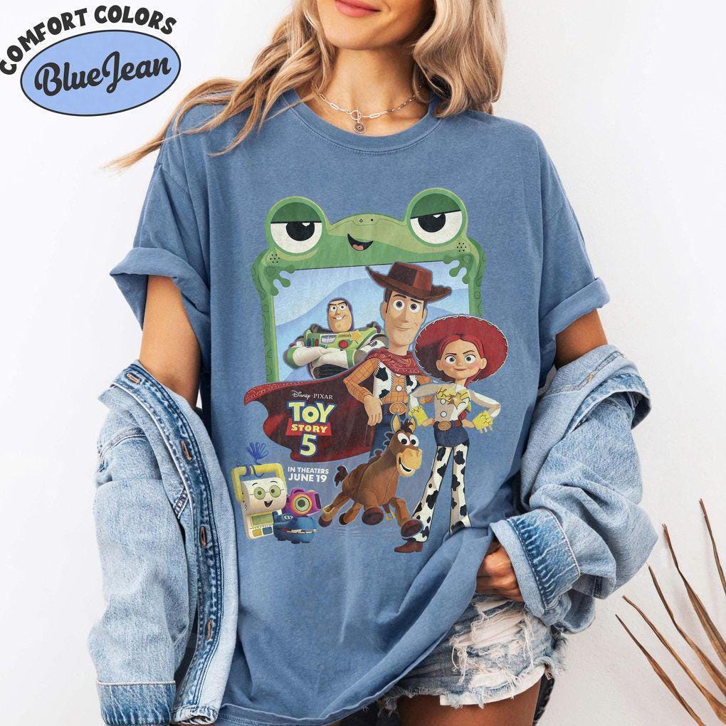 Retro Toy Story 5 Birthday — Gildan Sweatshirt fan art by Snagva (2)