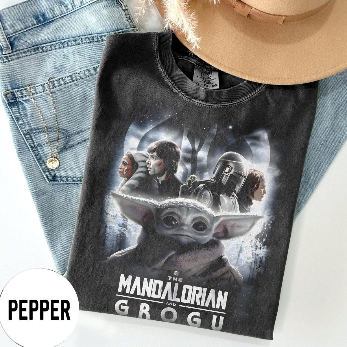 Mandalorian — Gildan Sweatshirt fan art by Snagva (2)
