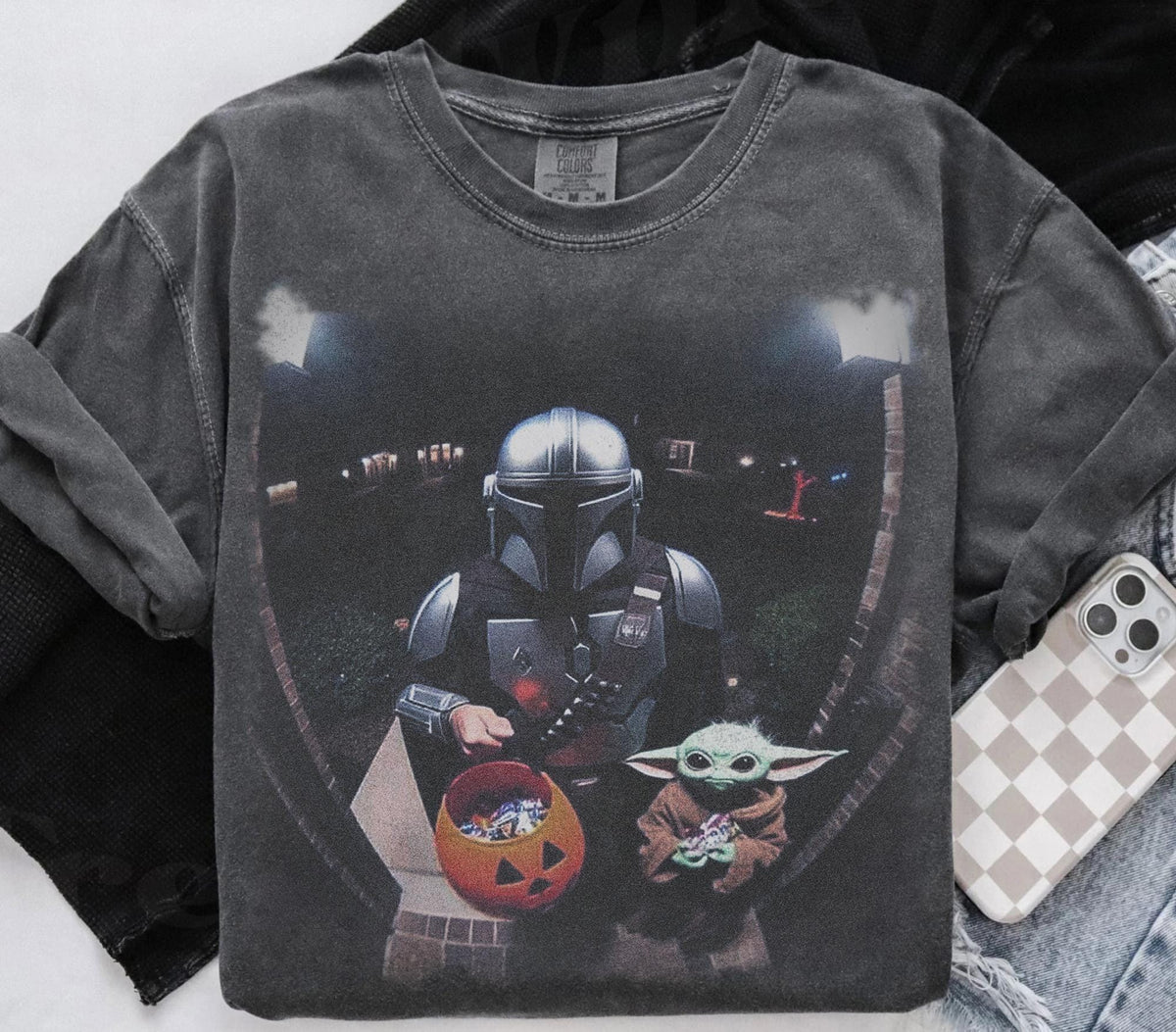 Retro Star Wars Halloween — Gildan Hoodie fan art by Snagva