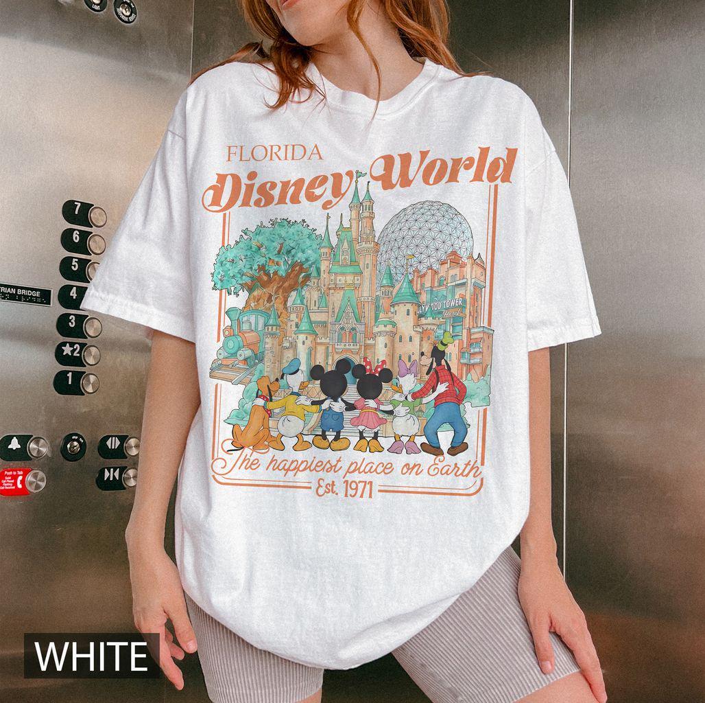 Retro Disneyworld Mickey Friends Comfort Colors — Gildan Hoodie fan art by Snagva (2)