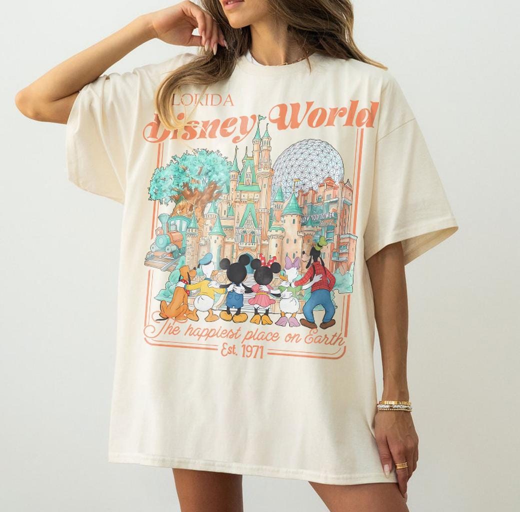 Retro Disneyworld Mickey Friends Comfort Colors — Gildan Hoodie fan art by Snagva (4)