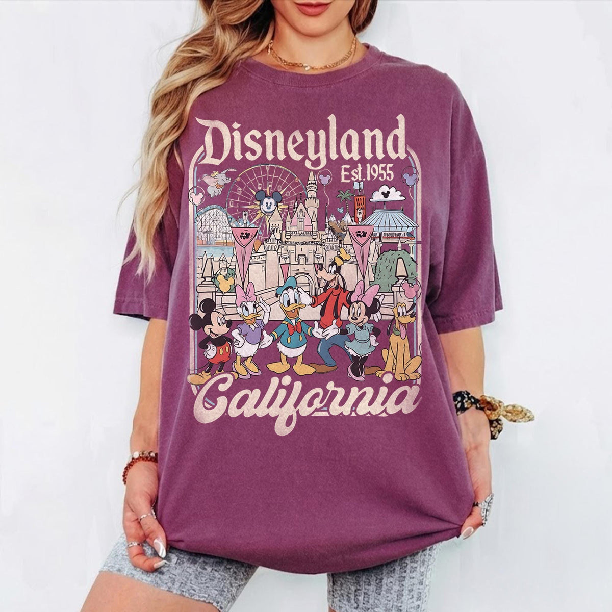 Retro Disneyland California Comfort Colors — Gildan Sweatshirt fan art by Snagva (3)