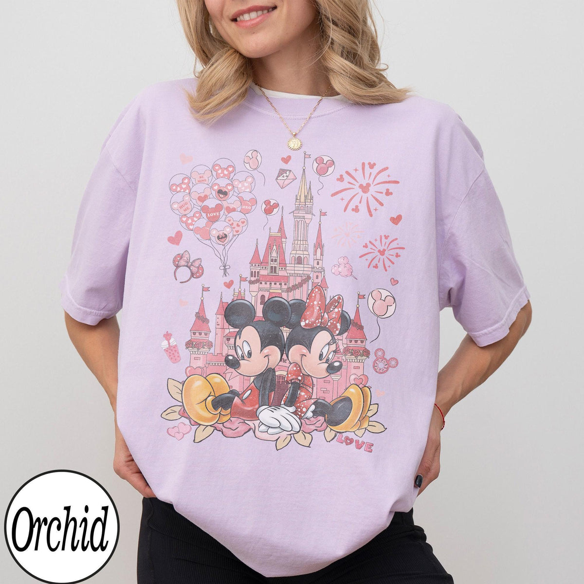 Comfort Colors Mickey Minnie Love Castle — Gildan Sweatshirt fan art by Snagva (3)