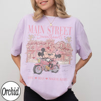 Comfort Colors Mickey Minnie Main Street Sweethearts Valenti — Gildan Hoodie fan art by Snagva (4)