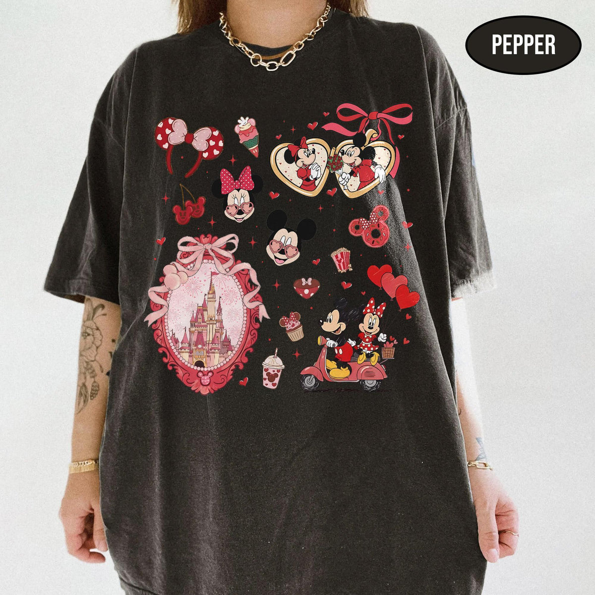 Comfort Colors Coquette Bow Mickey & Minnie Valentine — Gildan Sweatshirt fan art by Snagva (3)