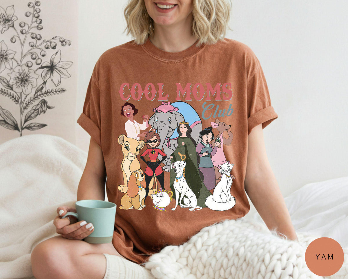 Comfort Colors® Retro Disney Cool Mom Clubs — Gildan Sweatshirt fan art by Snagva (7)