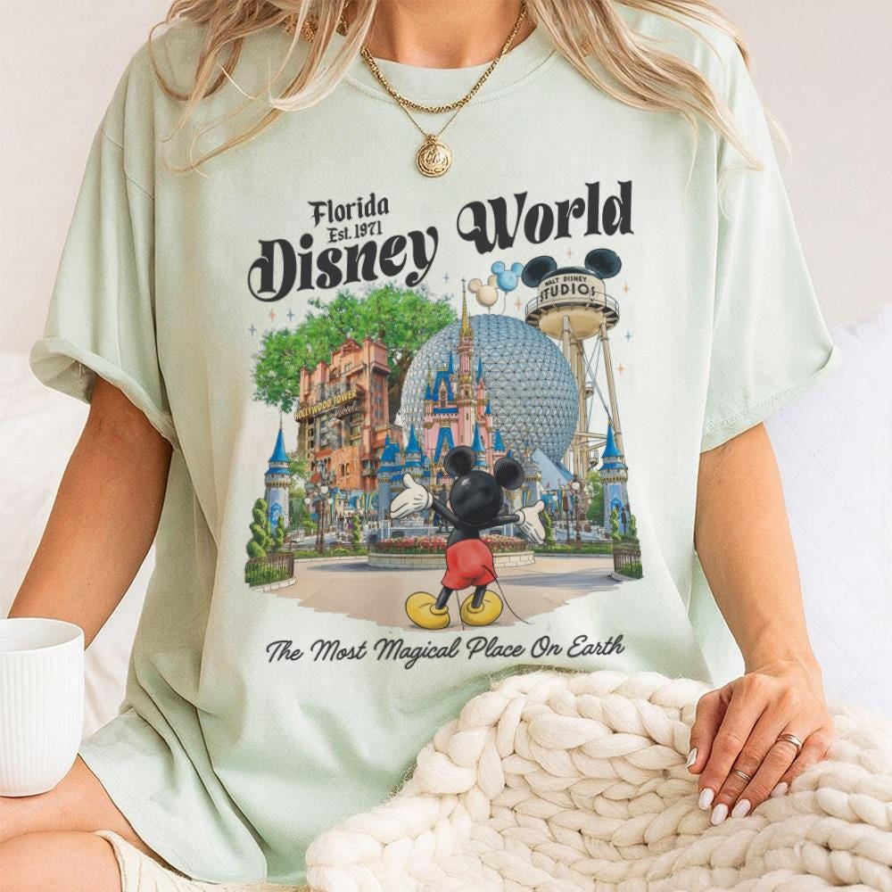 Mickey Mouse Disney World Florida 1971 — Gildan Hoodie fan art by Snagva (5)