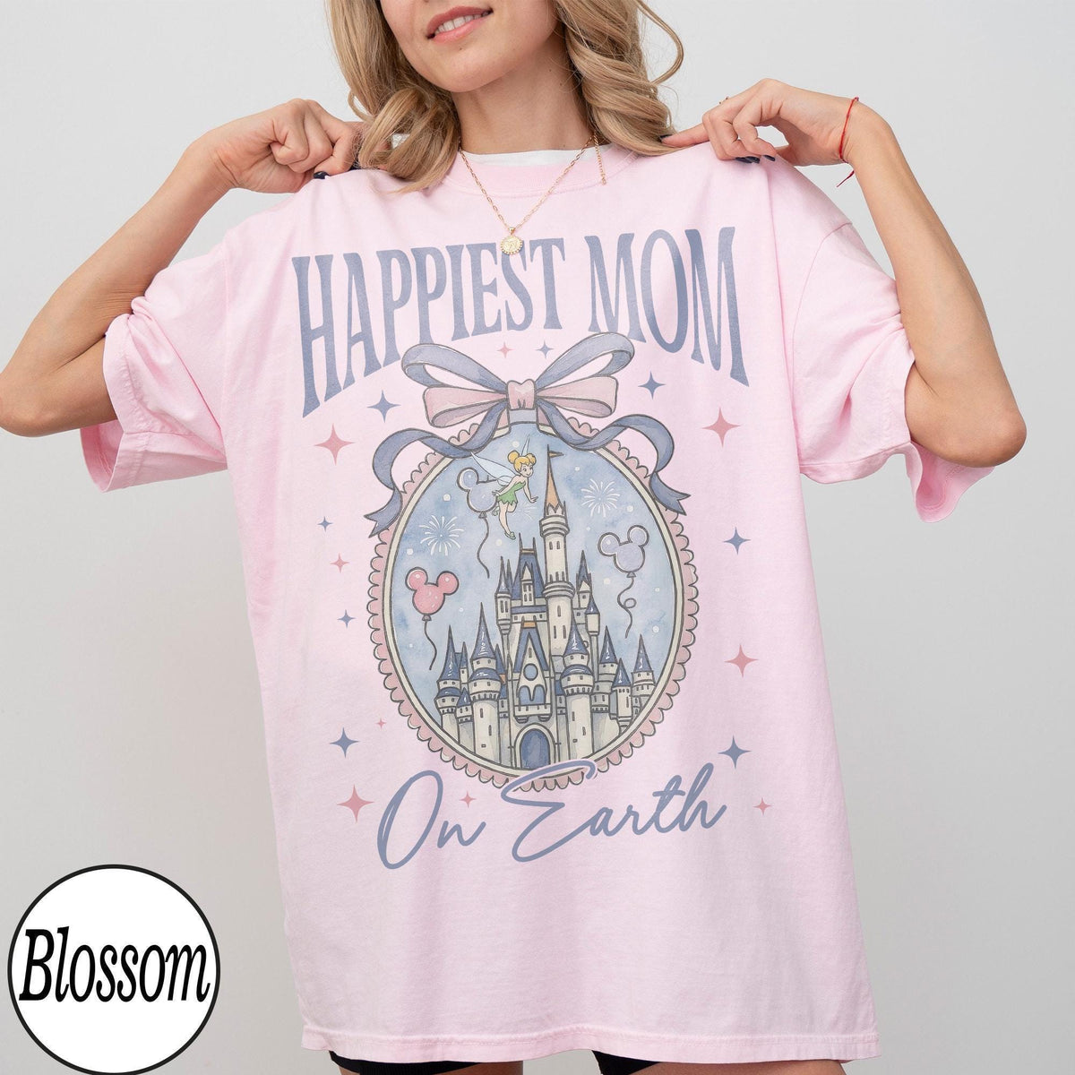 Retro Happiest Mom On Earth Shirt Disney Castle — Gildan Hoodie fan art by Snagva (3)