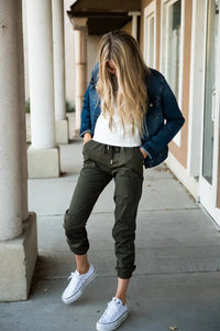 DT Magic Mid-weight Joggers in Moss Green - Snagva