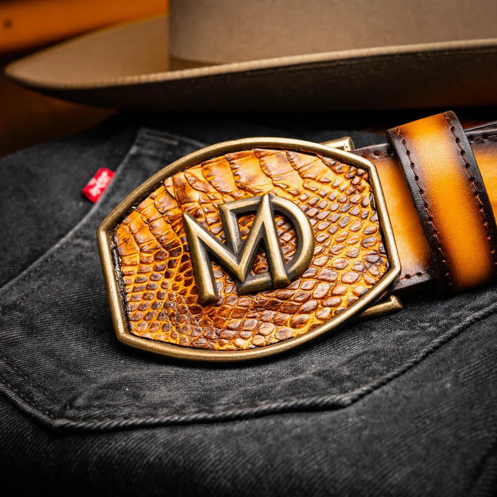 Lifestyle shot of Texas Belt seen from the front worn with casual wear and boots.