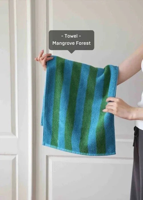 Ultra Soft Absorbent Retro Stripe Bath Towel - 100% Organic Premium